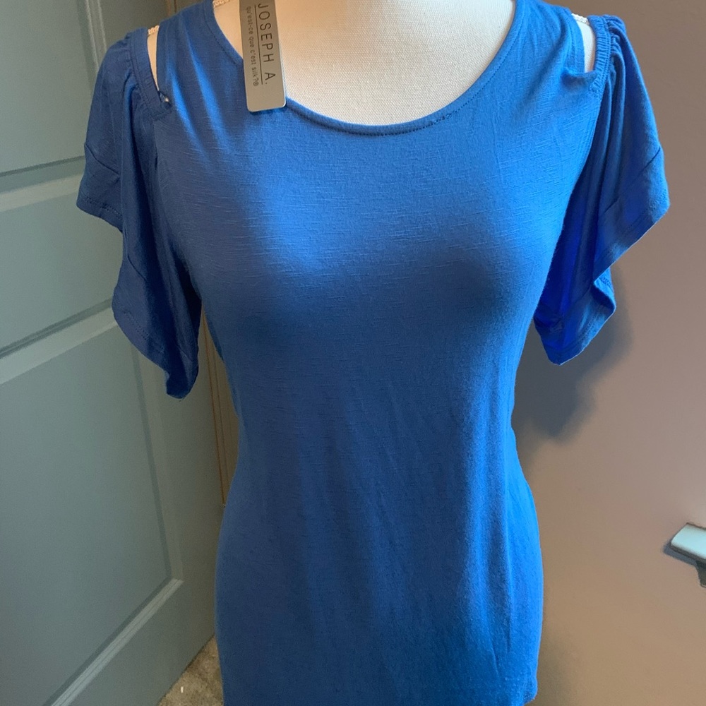 Joseph A. Cold shoulder top NWT